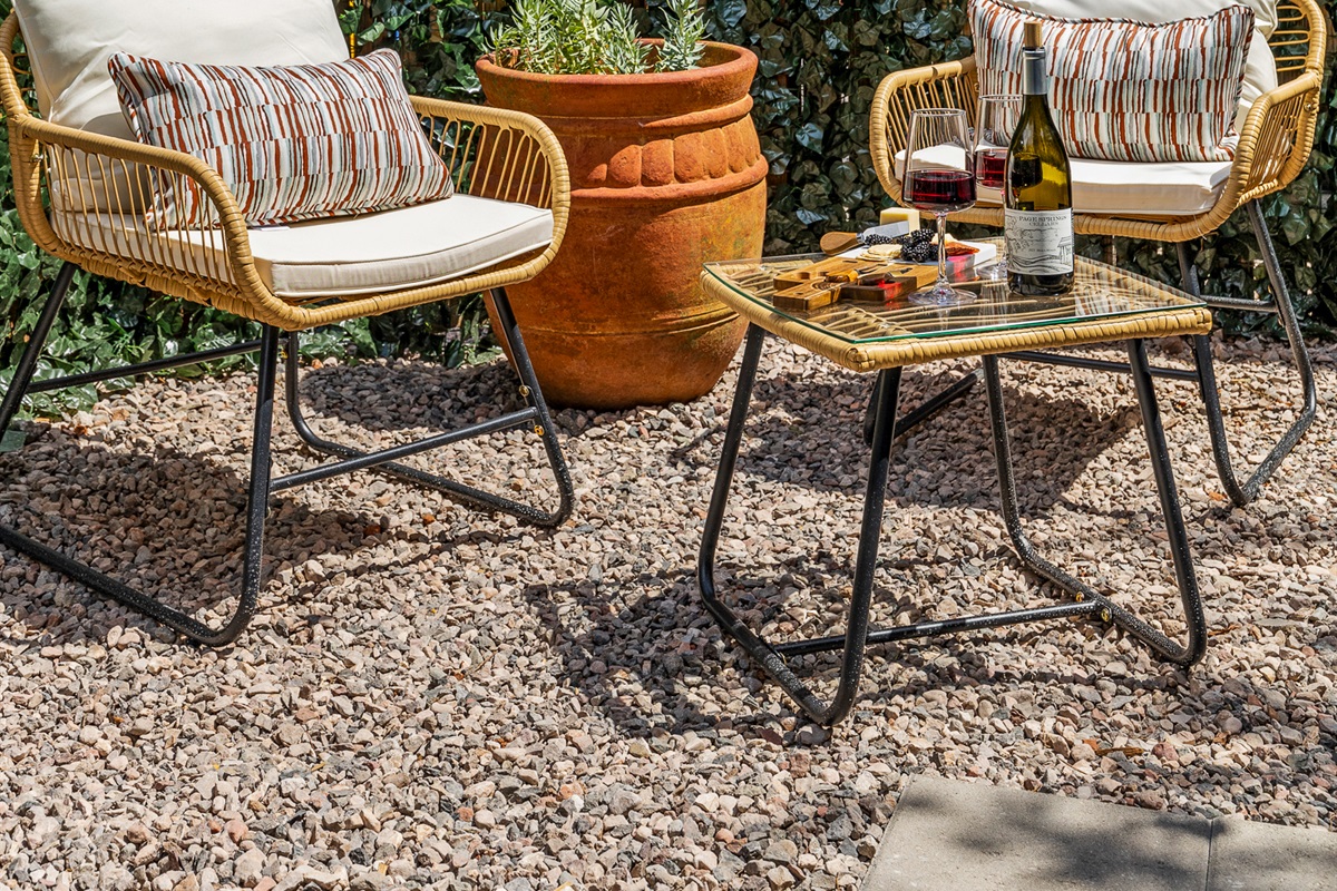 Share a bottle of wine, or simply slow down together in this peaceful garden nook designed for presence and reconnection.