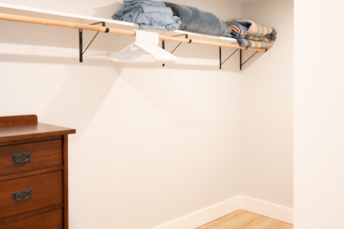 Lage walk in closet