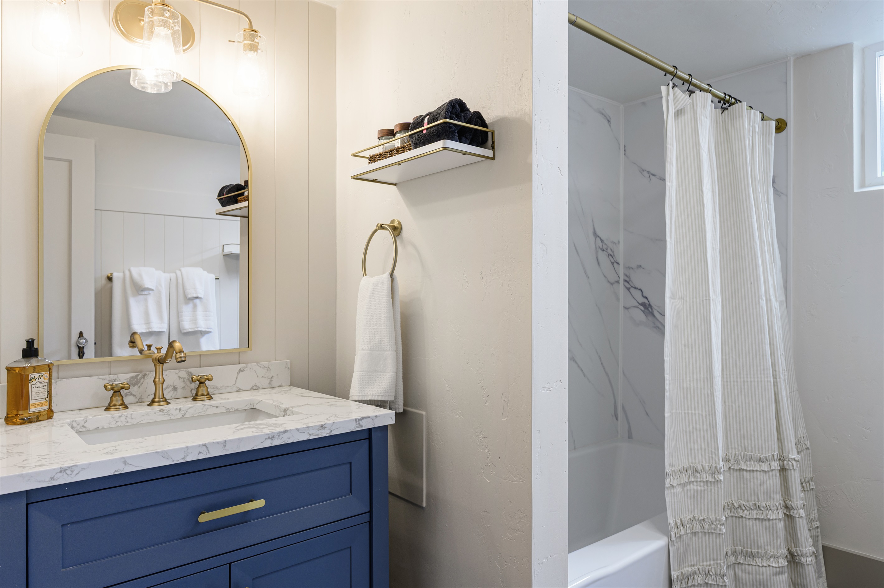 Downstairs bathroom with full shower