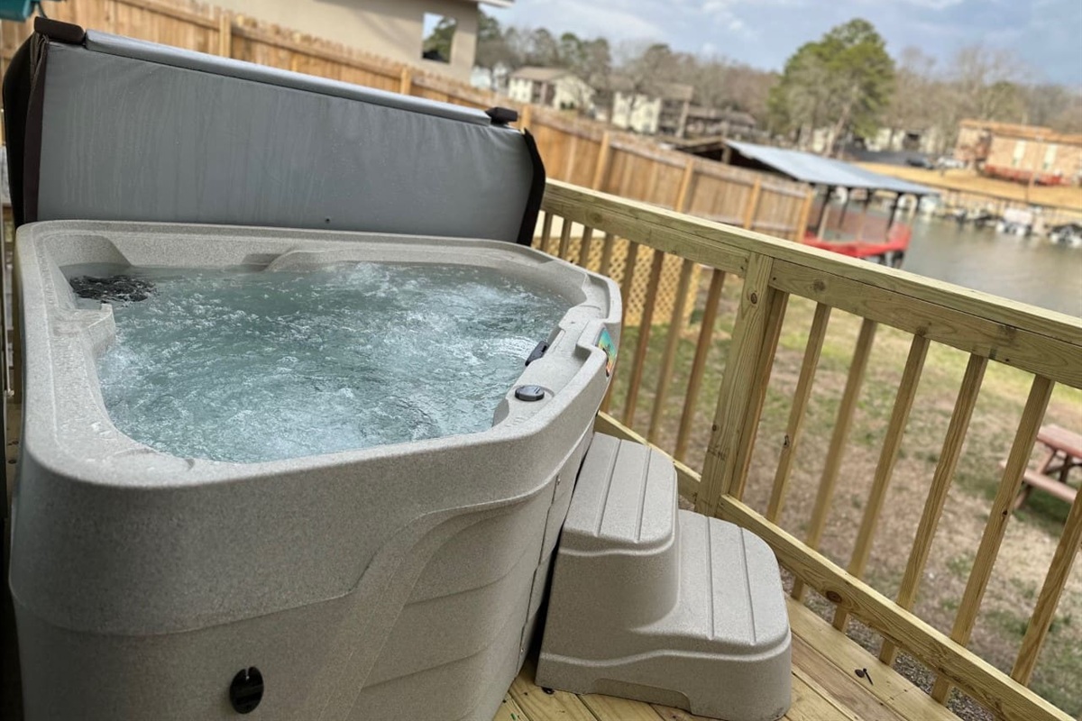 This 2 Person Hot Tub is a Guest Favorite!