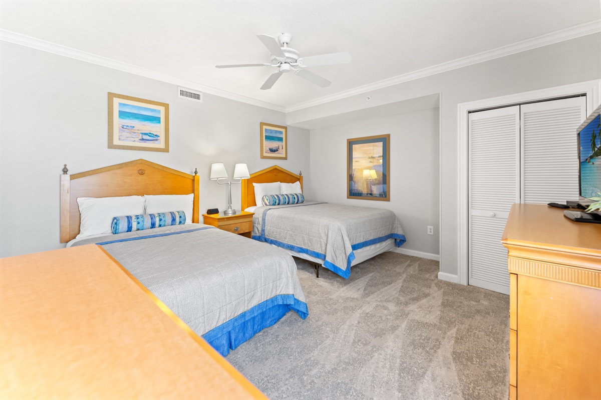 Large 3rd Bedroom with a Queen and a Double.