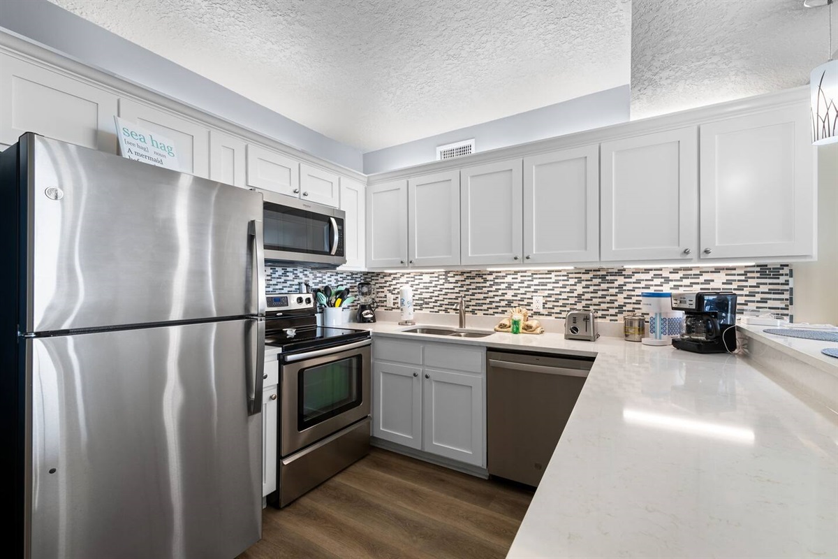 Well-equipped kitchen, and a pantry for storing your food items. If you need anything in particular, just ask - we may have it!