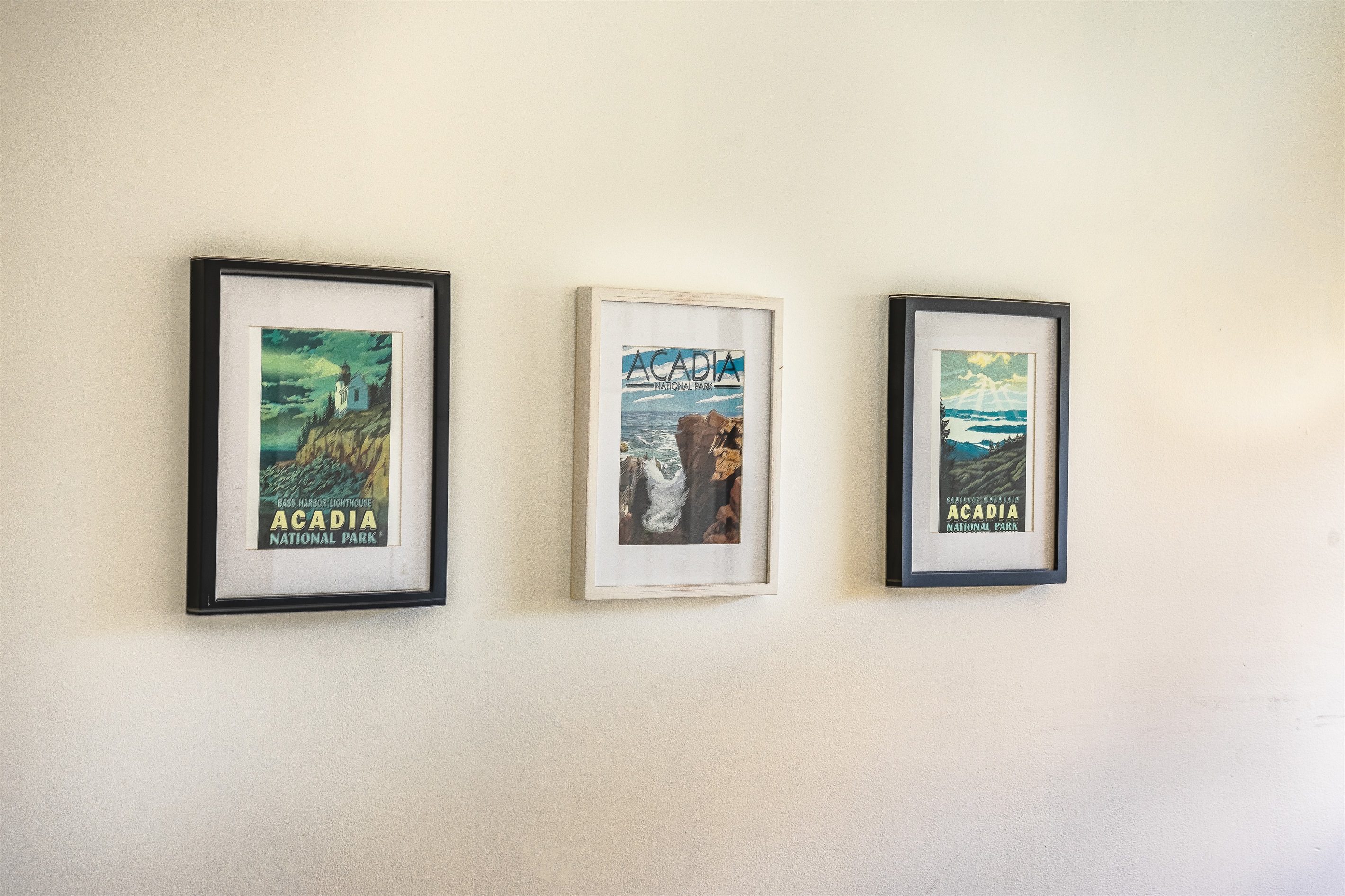 Be greeted by vintage-inspired Acadia National Park art at the top of the stairs. These local touches throughout Seven Peaks Ridge serve as a beautiful reminder of the adventures waiting for you just minutes away in Southwest Harbor.