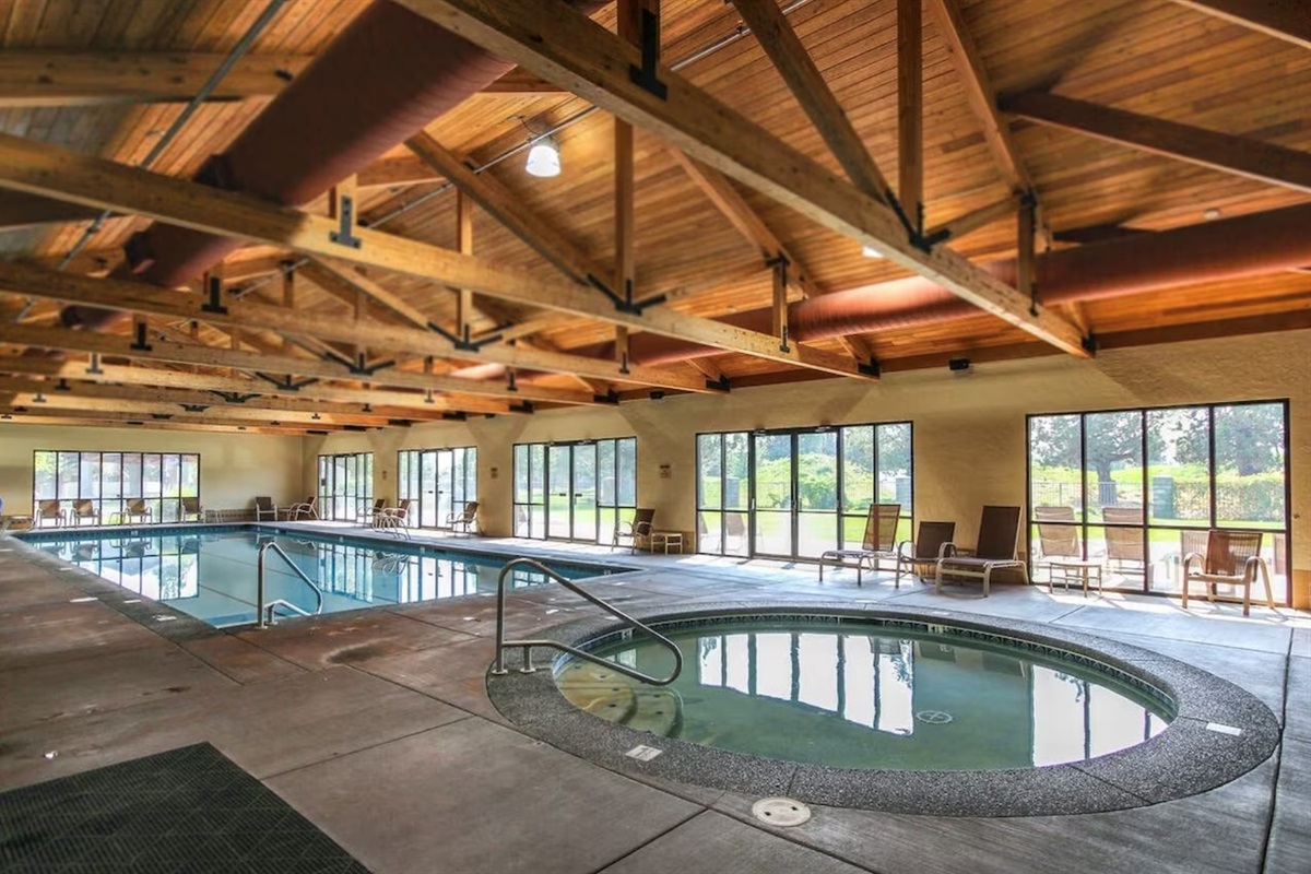 Ridge Pool & Hot Tubs