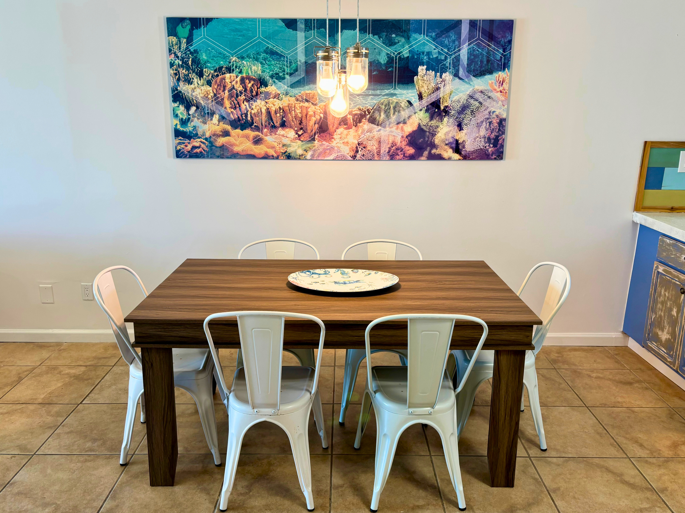Seating for 6