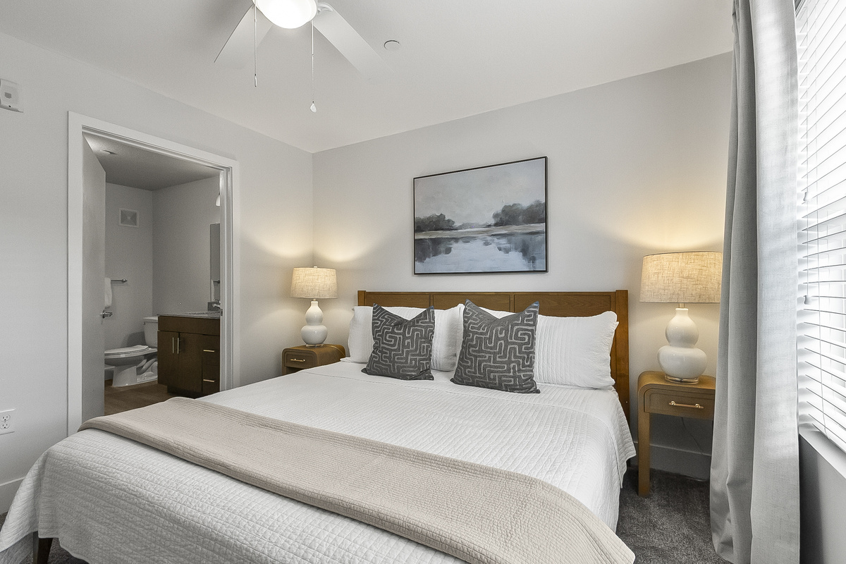 King Bedroom 3