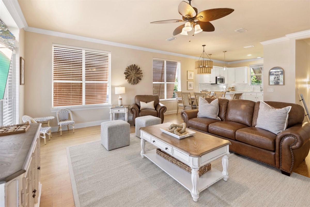 Living Room (2nd Floor)