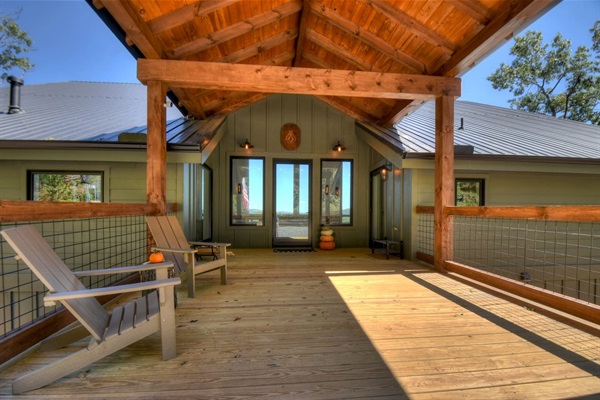 Welcoming front entrance facing West