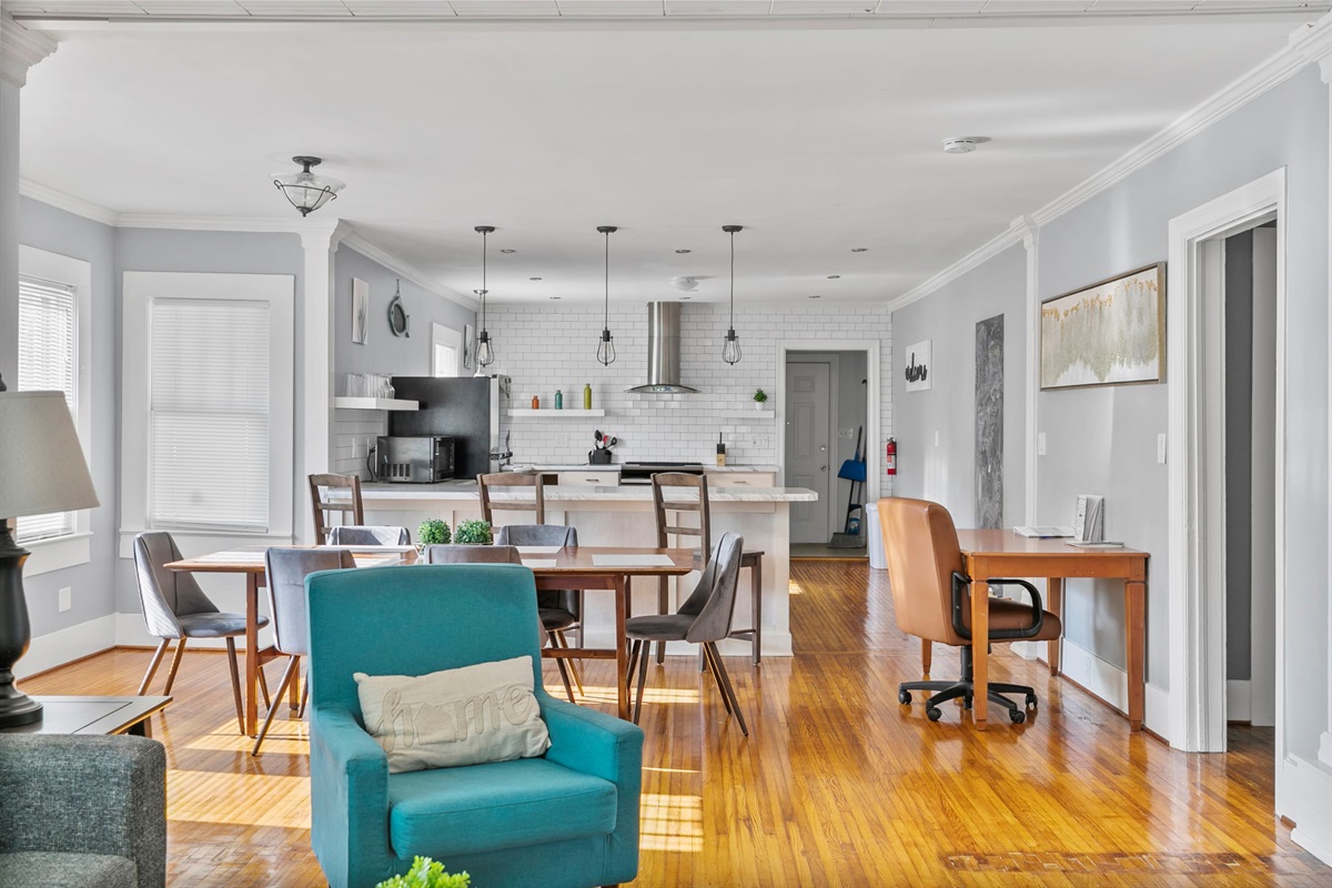 Whether catching up or checking in, this workspace blends naturally into the living area