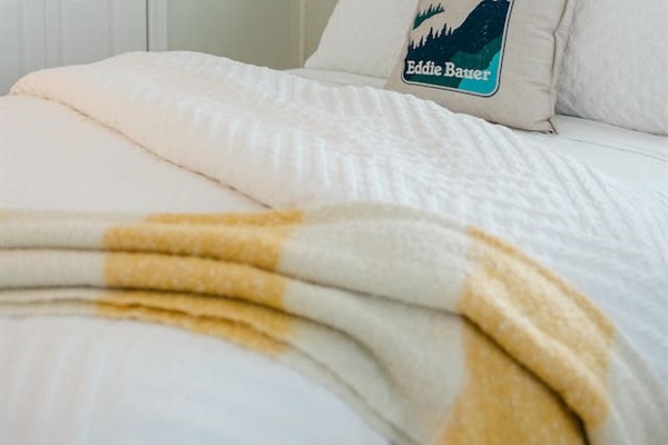 Each bed is a full size helix hybrid mattress with 400 thread count 100% cotton sheets. 