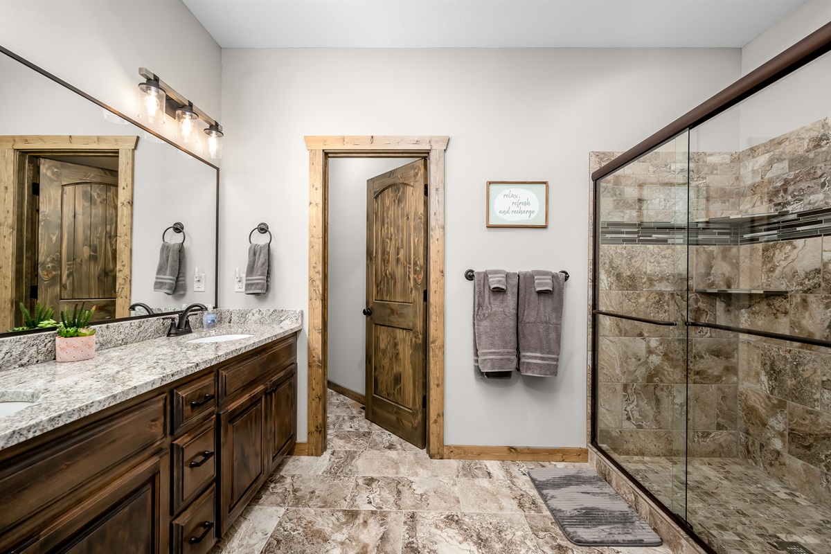 Attached bath for king #2