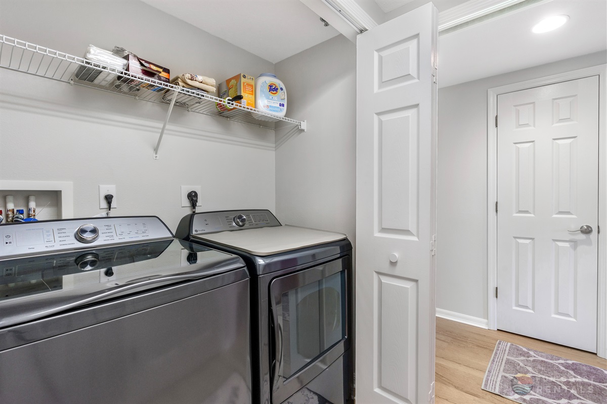 In-Unit Washer and Dryer