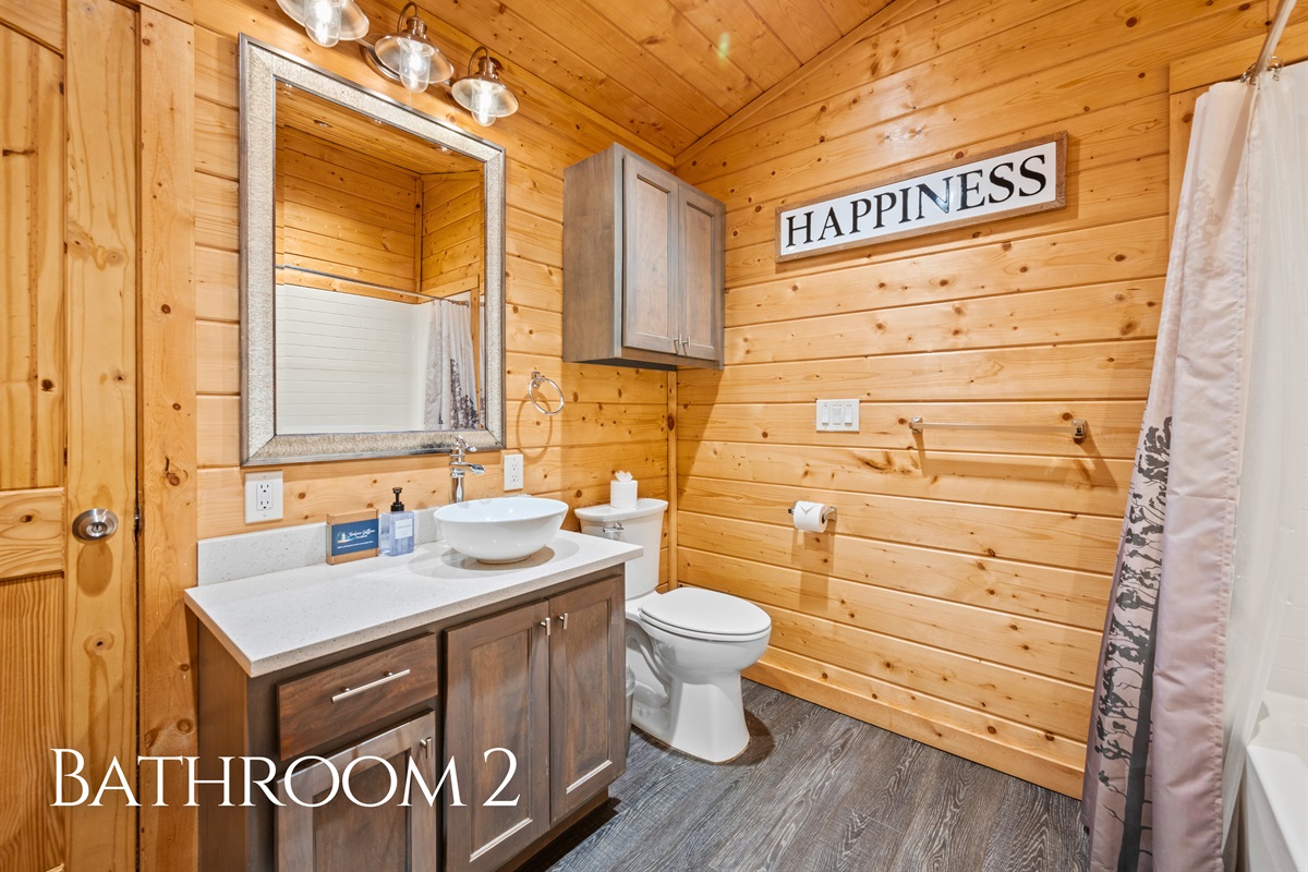 This additional bathroom keeps things clean and straightforward, with everything you need for your stay.