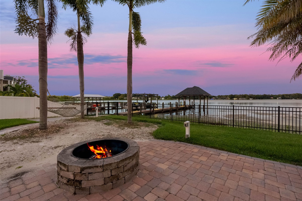 Outdoor Fire Pit