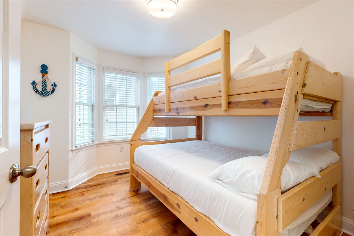 Twin over Full Bunkbed