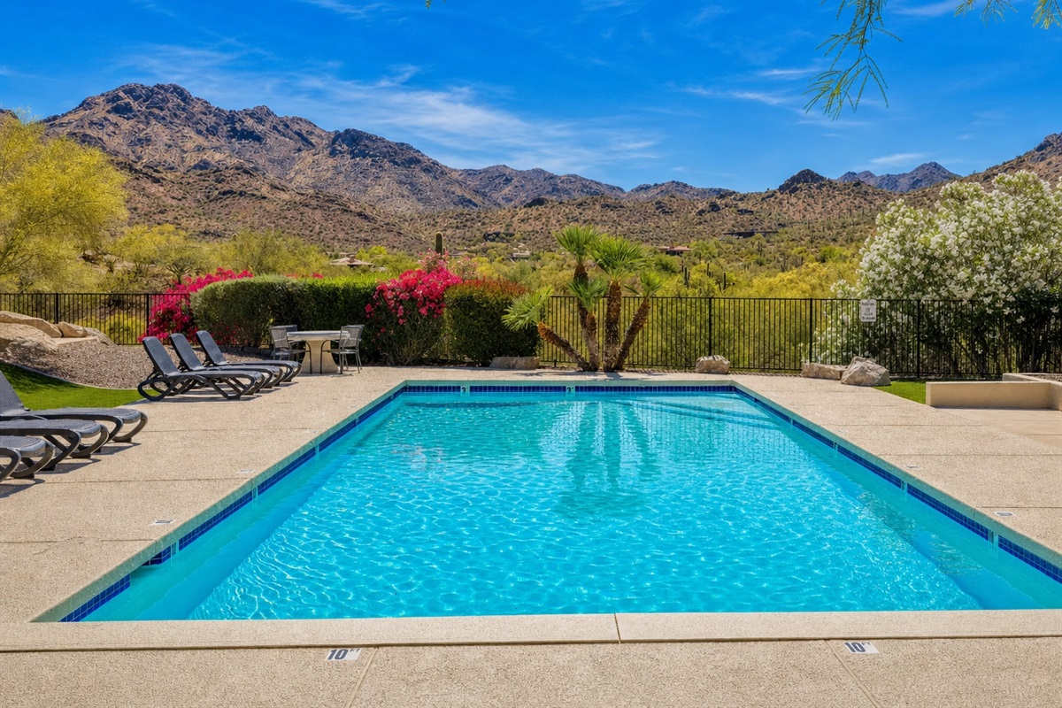 Foothills photo 21