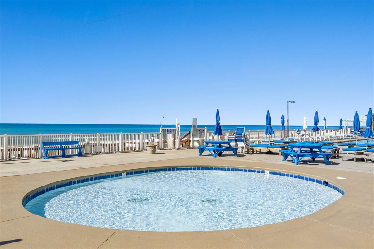 Kiddie Pool where the kids can splash and enjoy the sunny beach days.