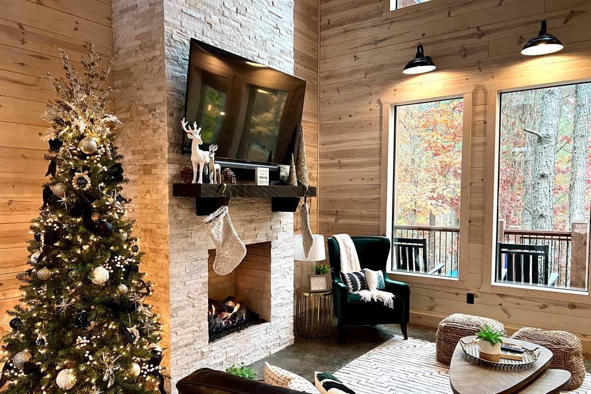 Enjoy a cabin Christmas!