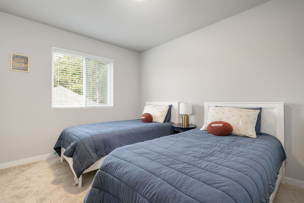 Guest Room 1