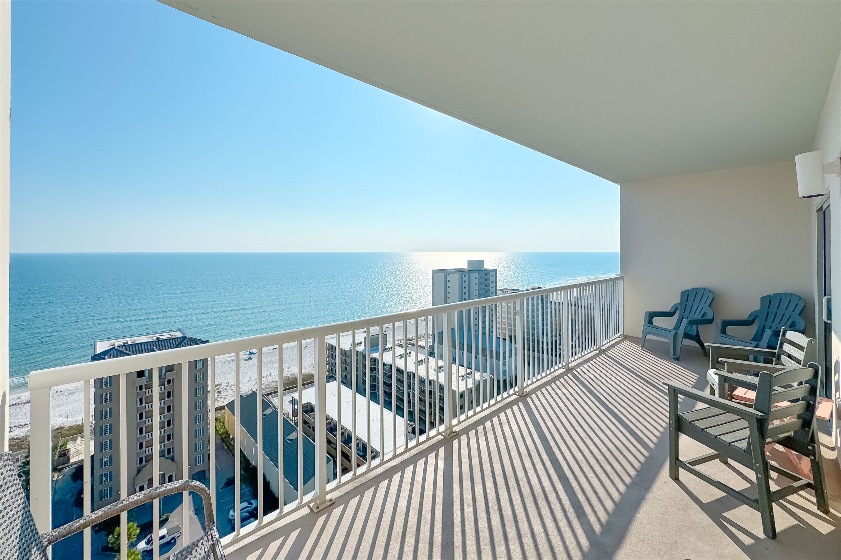Breathtaking panoramic ocean views create an unforgettable backdrop for your stay.  Perfect for dining, relaxing, and soaking in the coastal atmosphere.