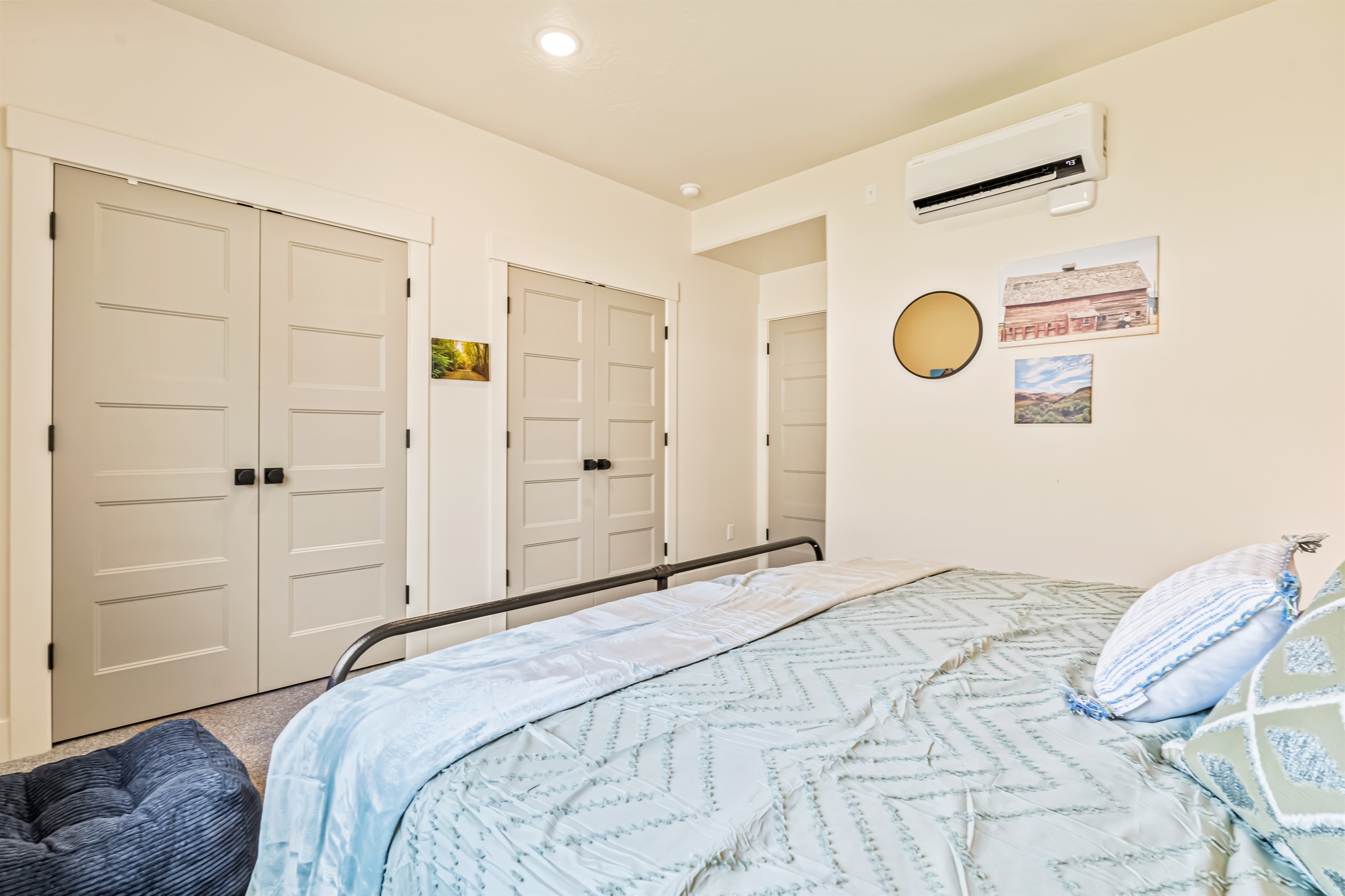 King Bedroom 1