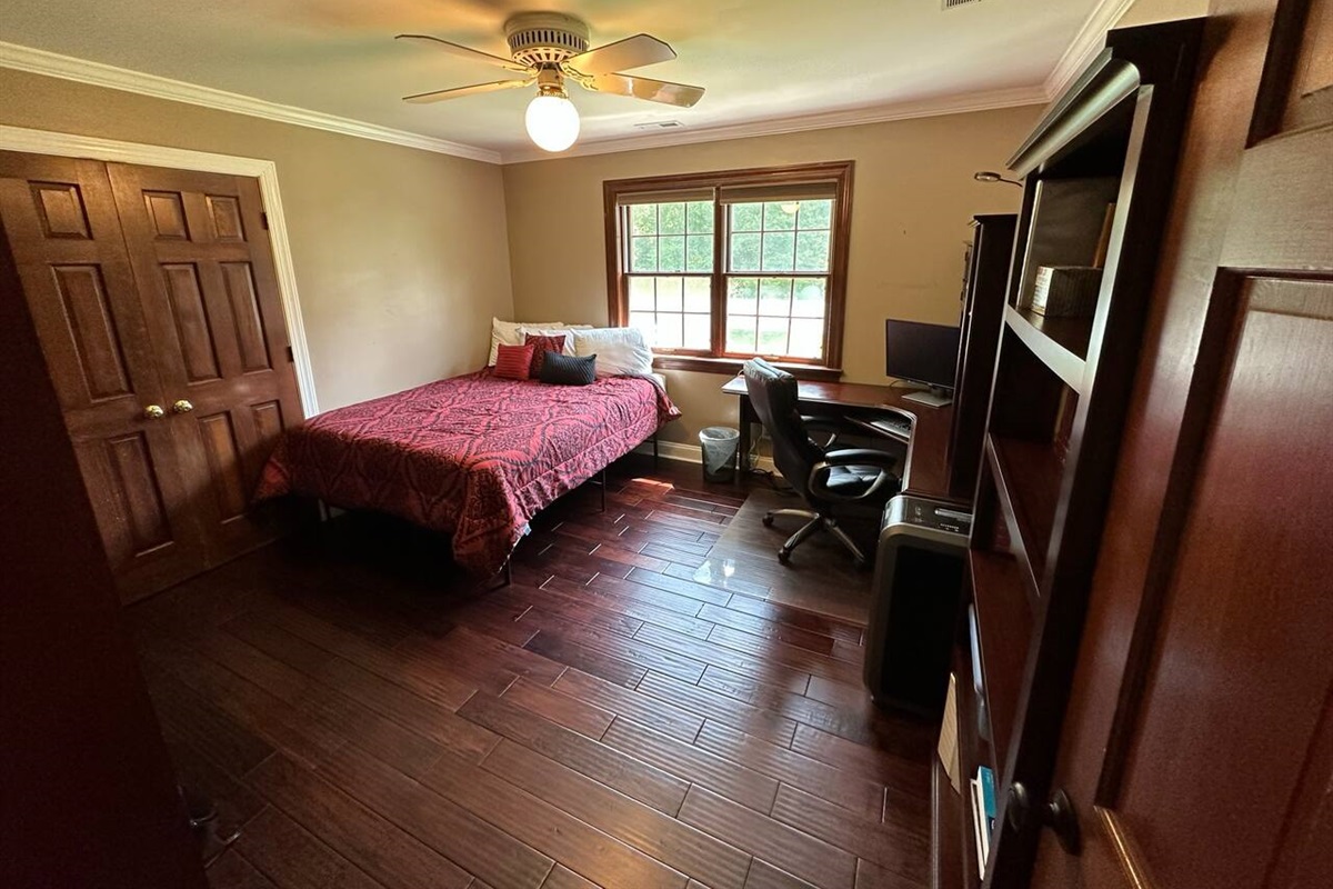Bedroom 5 (BR5) Queen Bed, large closet, and large L shaped Desk for workspace on 2nd floor