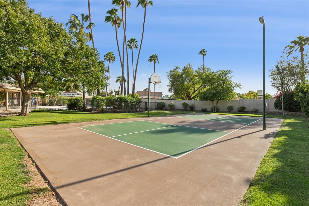 Scottsdale Oasis: Pool & Outdoor Fun | 4bd | 3bth — Scottsdale Oasis: Pool & Outdoor Fun 4/Bed; 3/Bath, Scottsdale, Arizona — photo 43