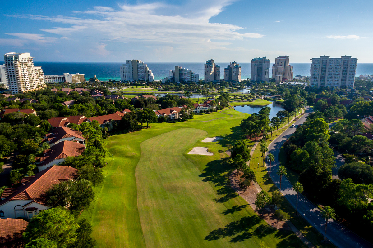 Golf On resort