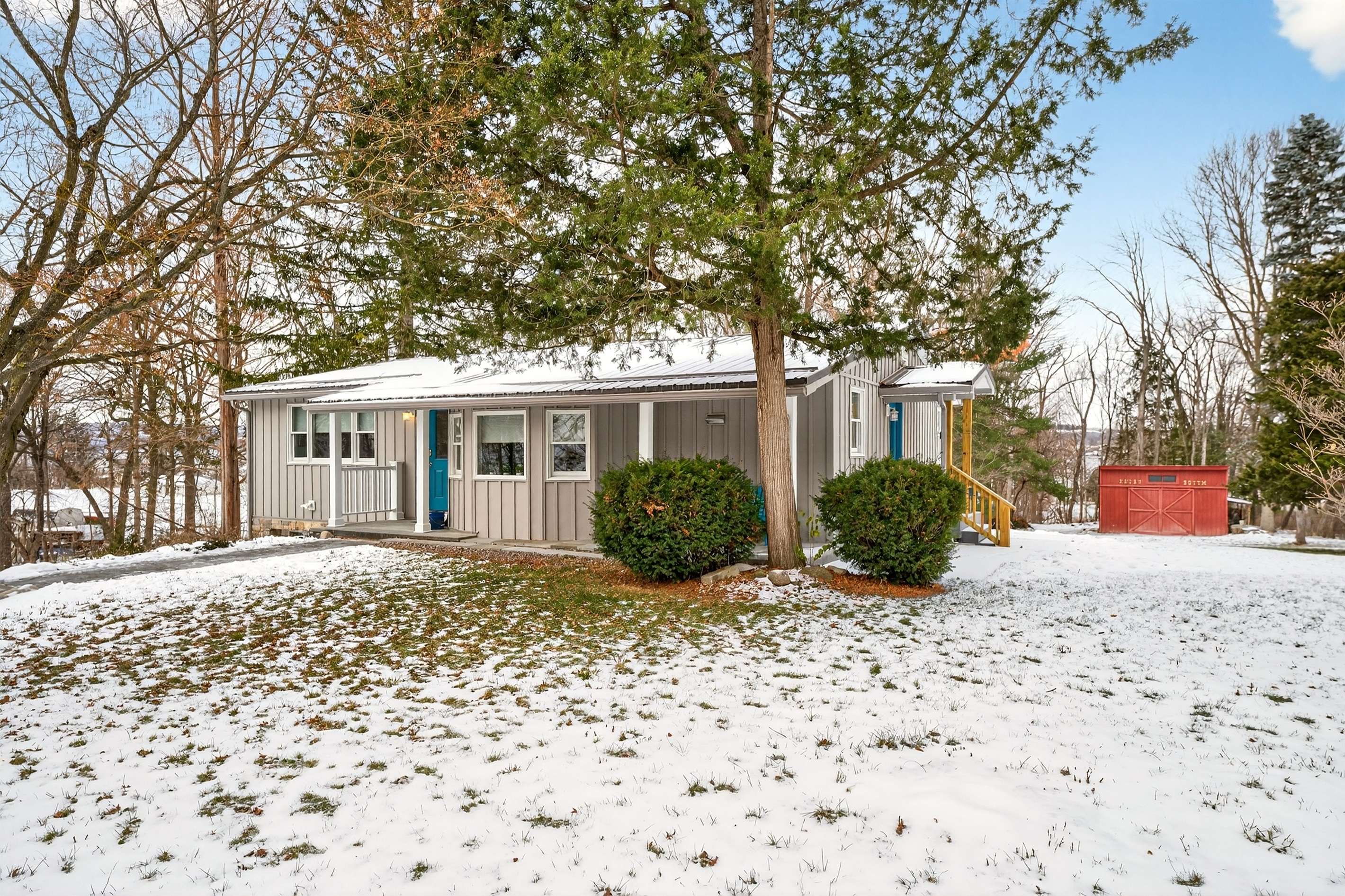 Front view of the property