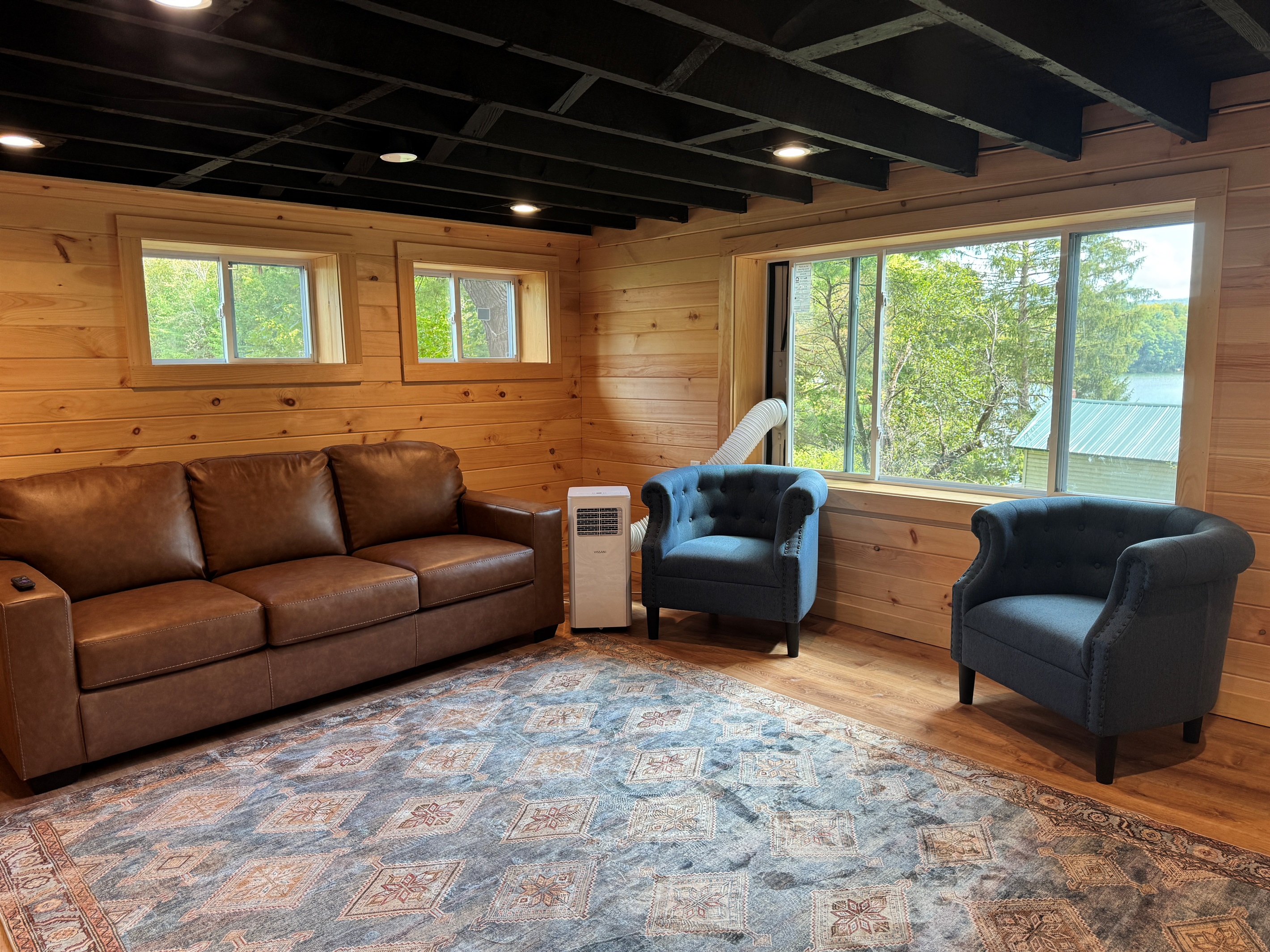 Lower level gameroom with SmartTV