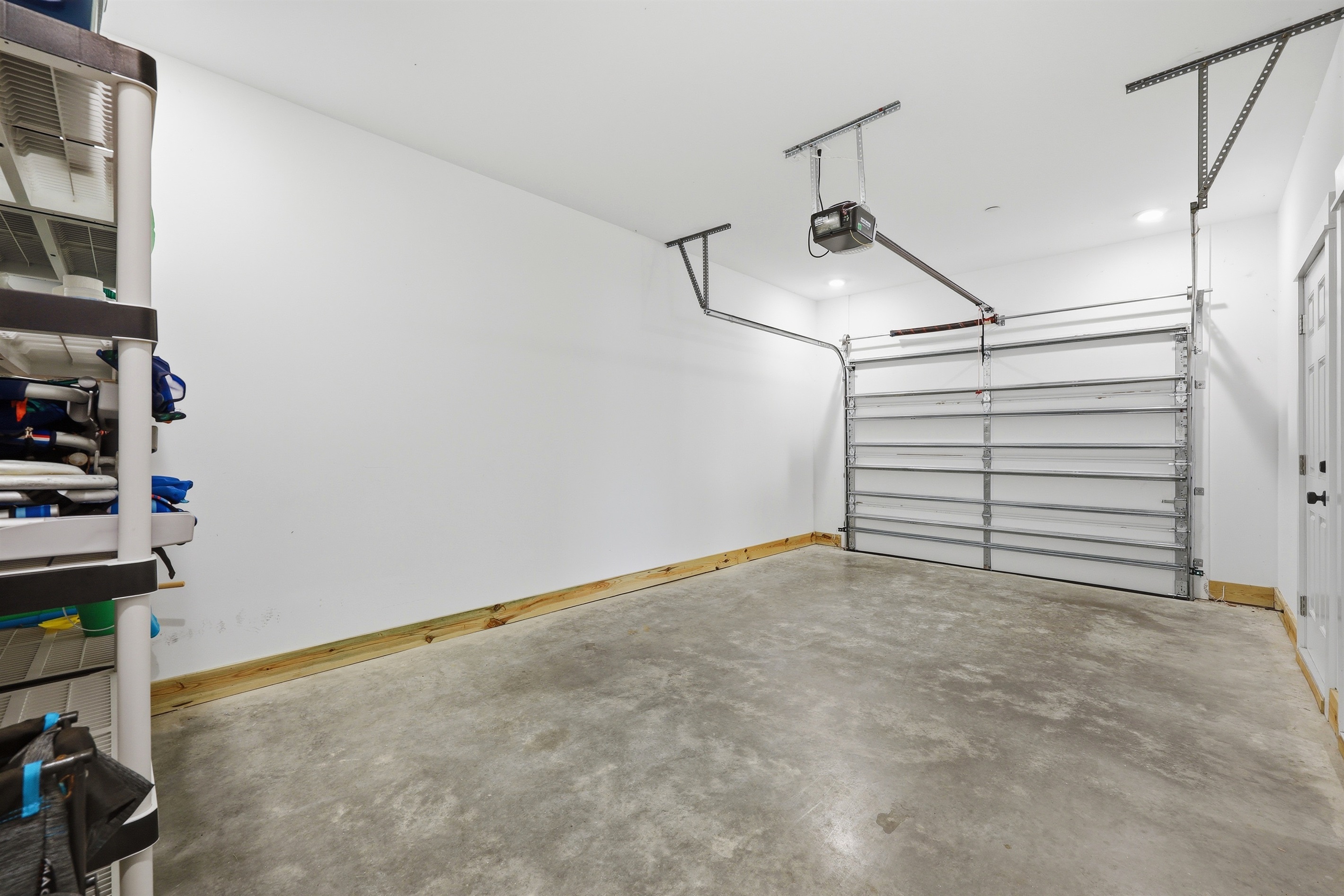 Garage space available for guest use