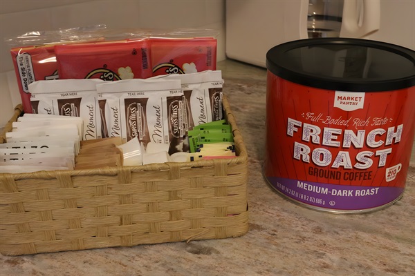 Complimentary coffee, tea, popcorn and hot chocolate!