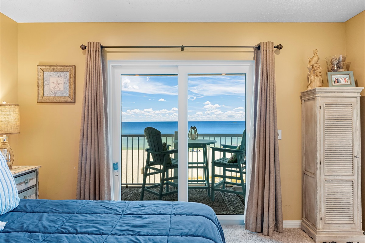 Upstairs master bedroom (2nd floor): King bed + private balcony + ensuite with Jacuzzi tub. Waking up to that view is everything.