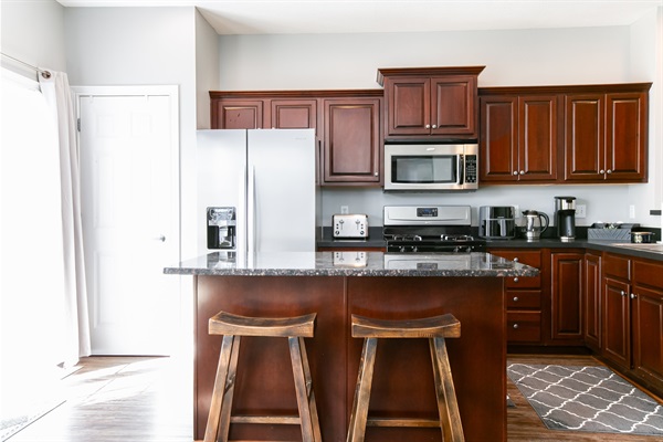 Golden Dome Getaway<>Townhome 1.5 mi To ND, photo 15