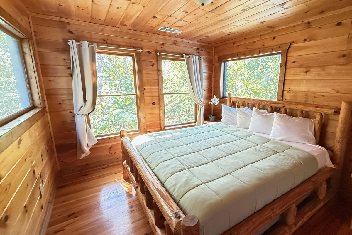 Unwind in a private retreat with a cozy sitting area