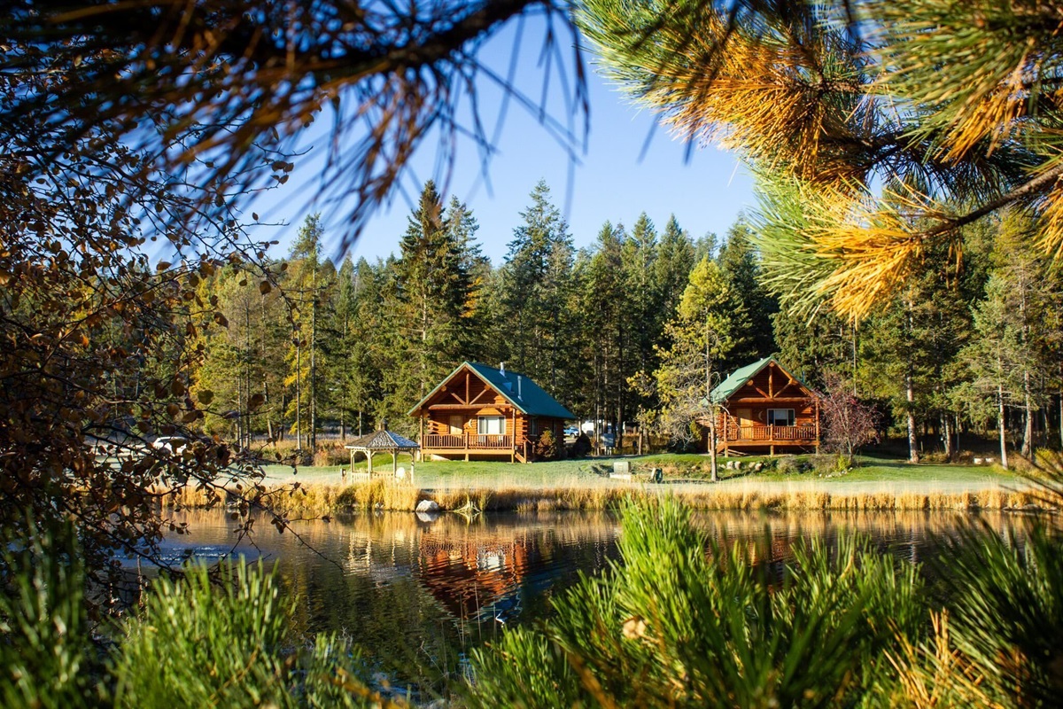 Harvest and Crescent Moon cabins