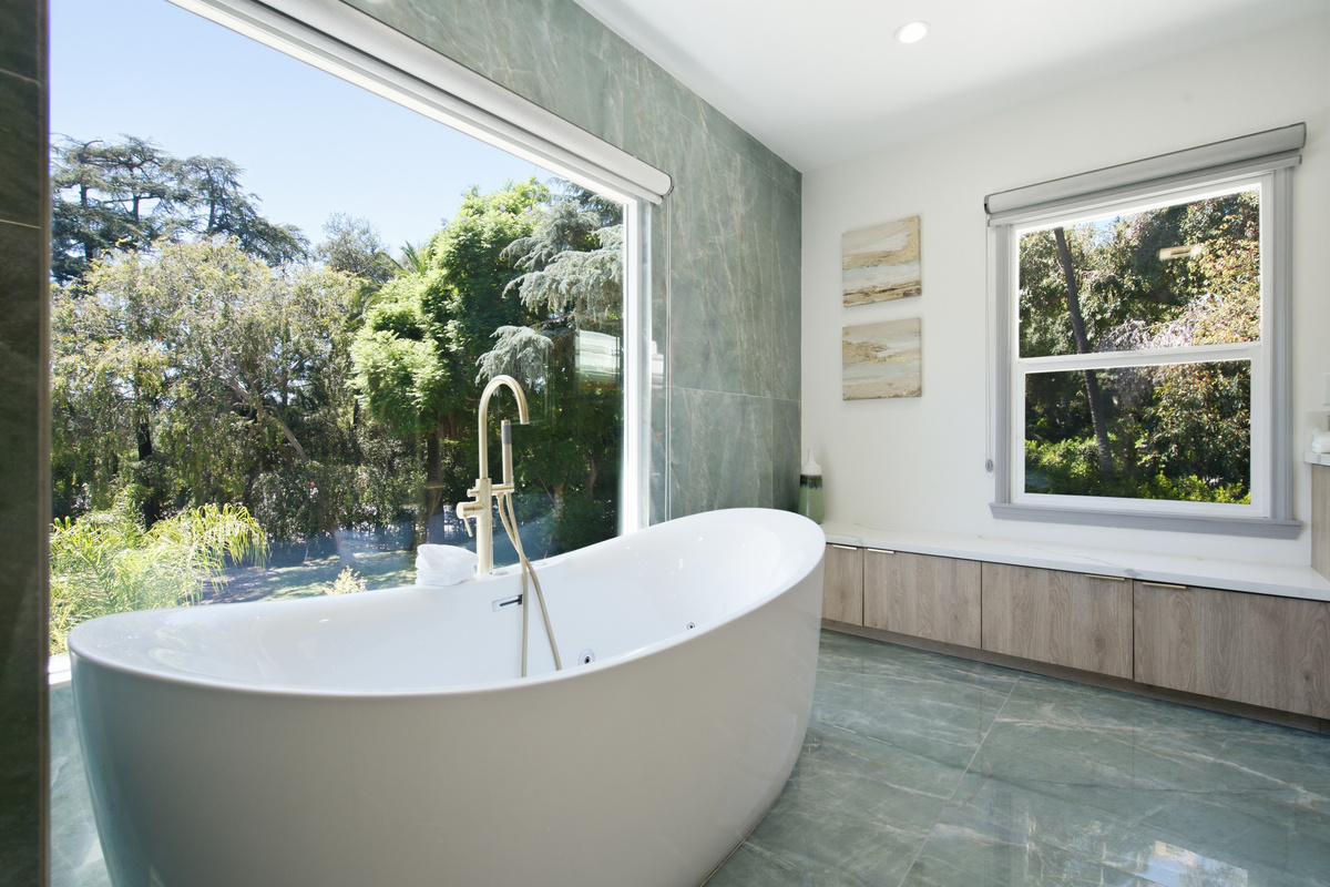 Every detail comes together to create a beautiful bathroom experience.