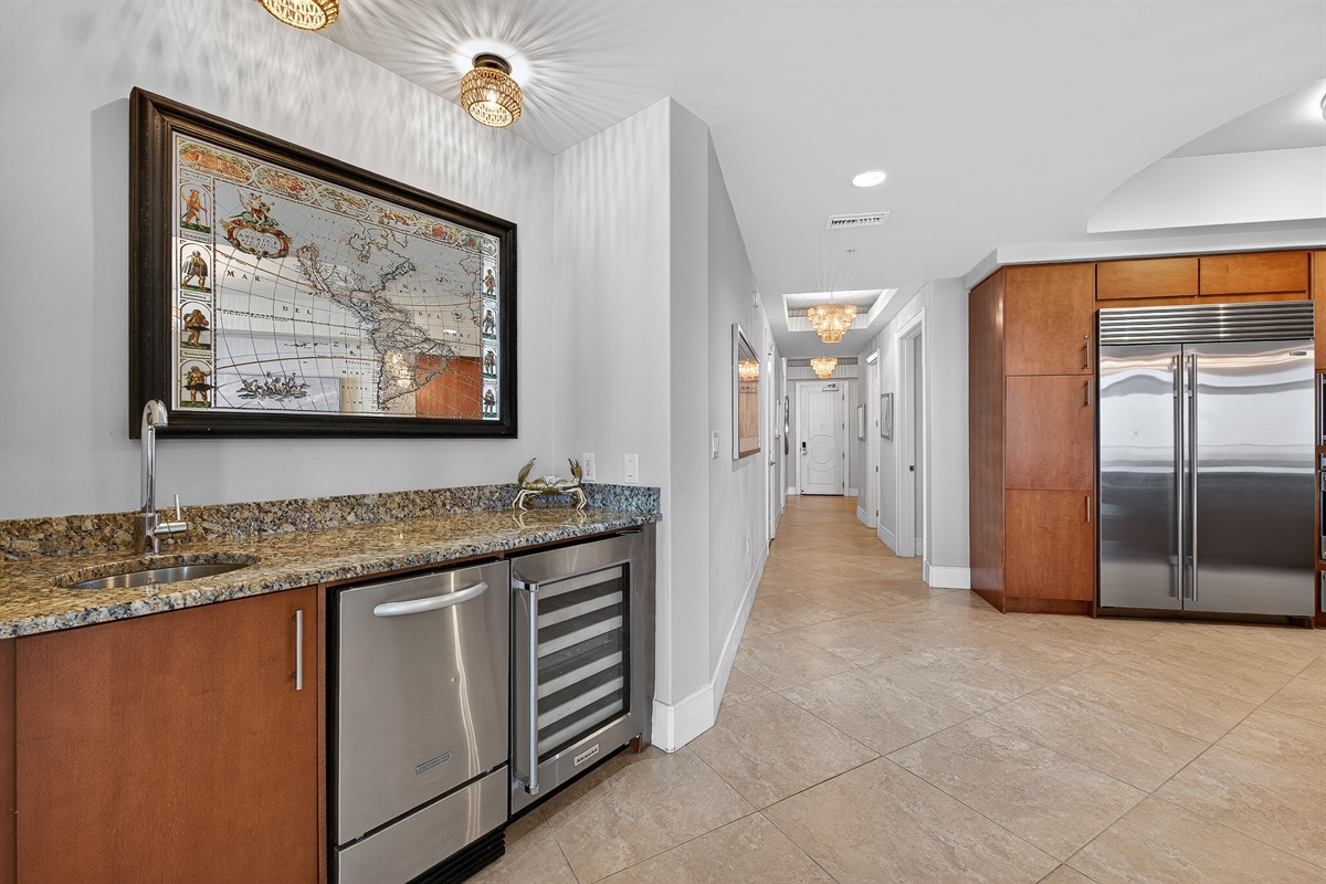 Bar fridge and ice maker