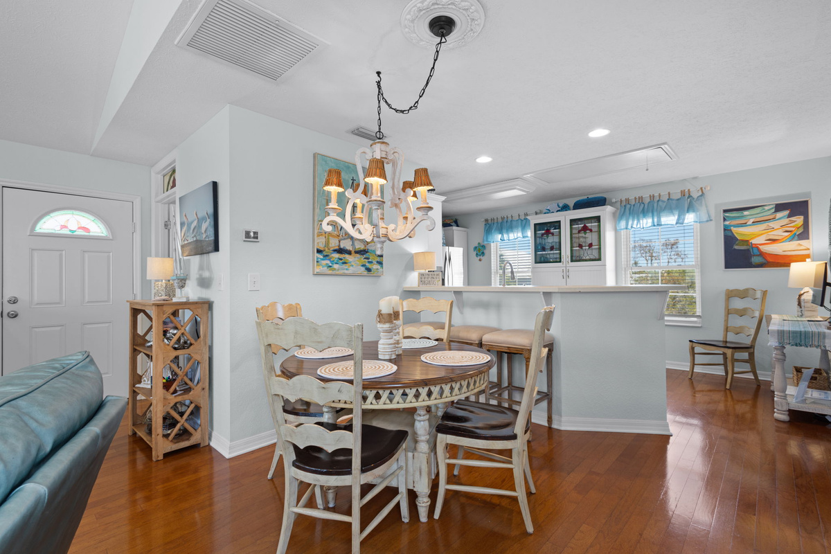 Where delicious meals and great conversations come together.