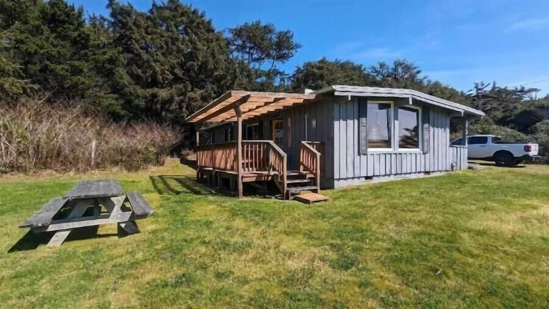Heceta Beach Bungalow - Deck on North Side