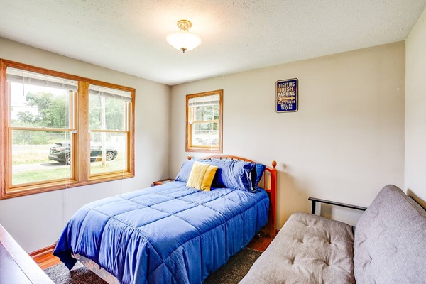 On Campus Home Updated Steps From Hesburgh - 10+, photo 13