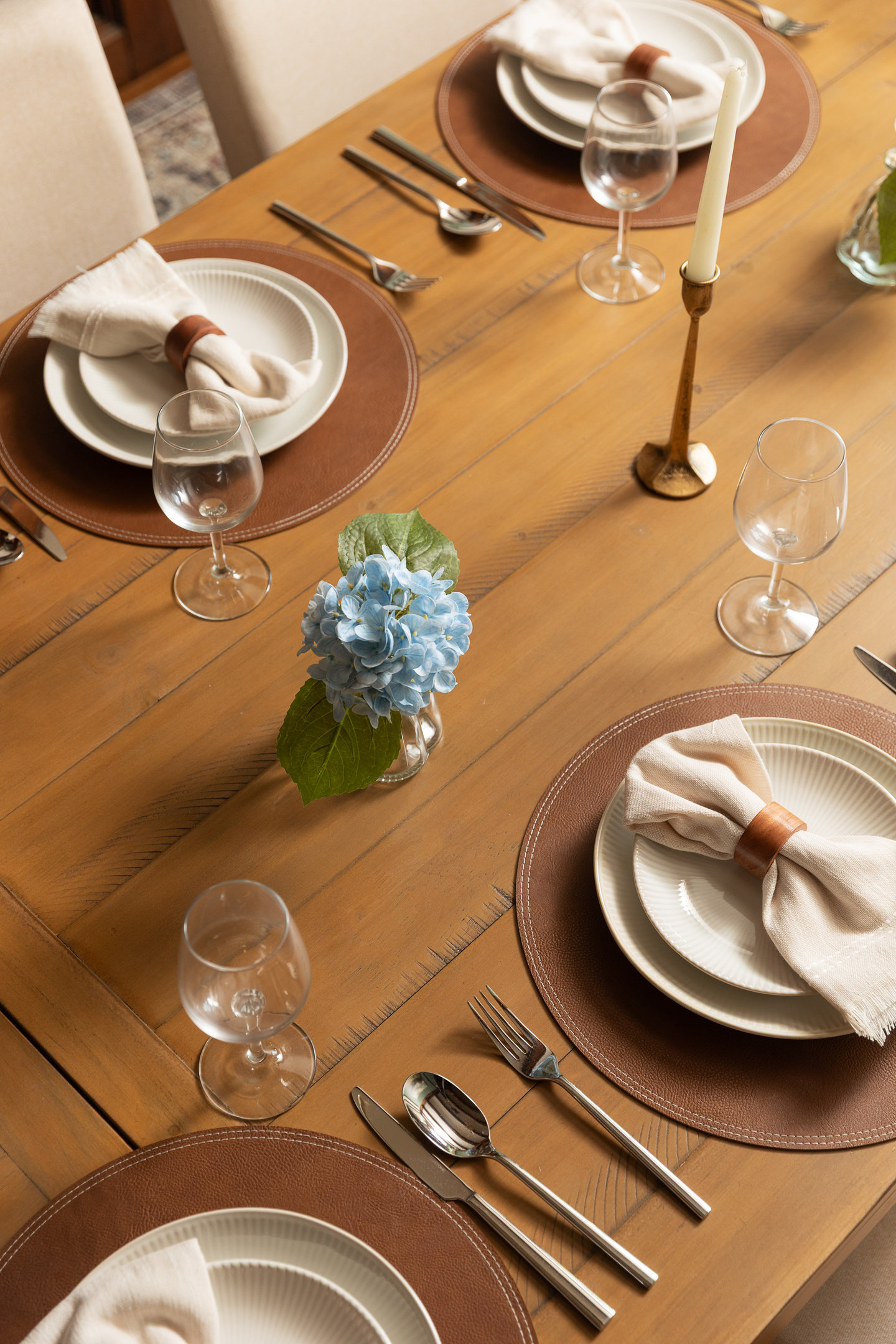 Gather, celebrate & make memories around a table designed for connection. With seating for 12, this warm & inviting space is perfect for wedding parties, family dinners, holiday gatherings & unforgettable nights spent laughing long after dessert is served.