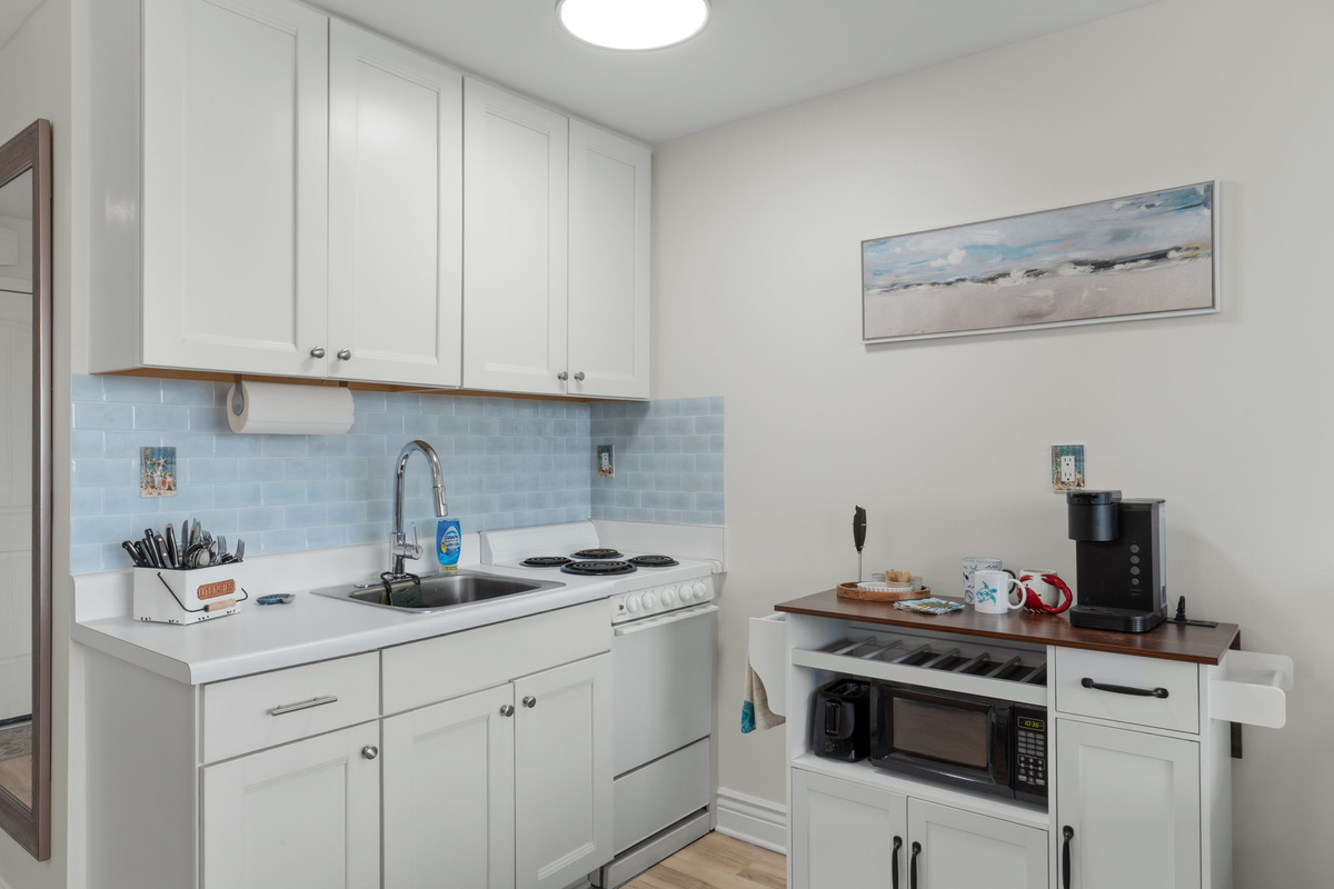 Kitchenette