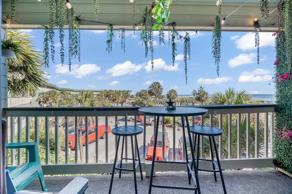 Porch | Susu's Sea Cabin | 238C 1300 Ocean Blvd | Isle of Palms, SC | IOP Escapes