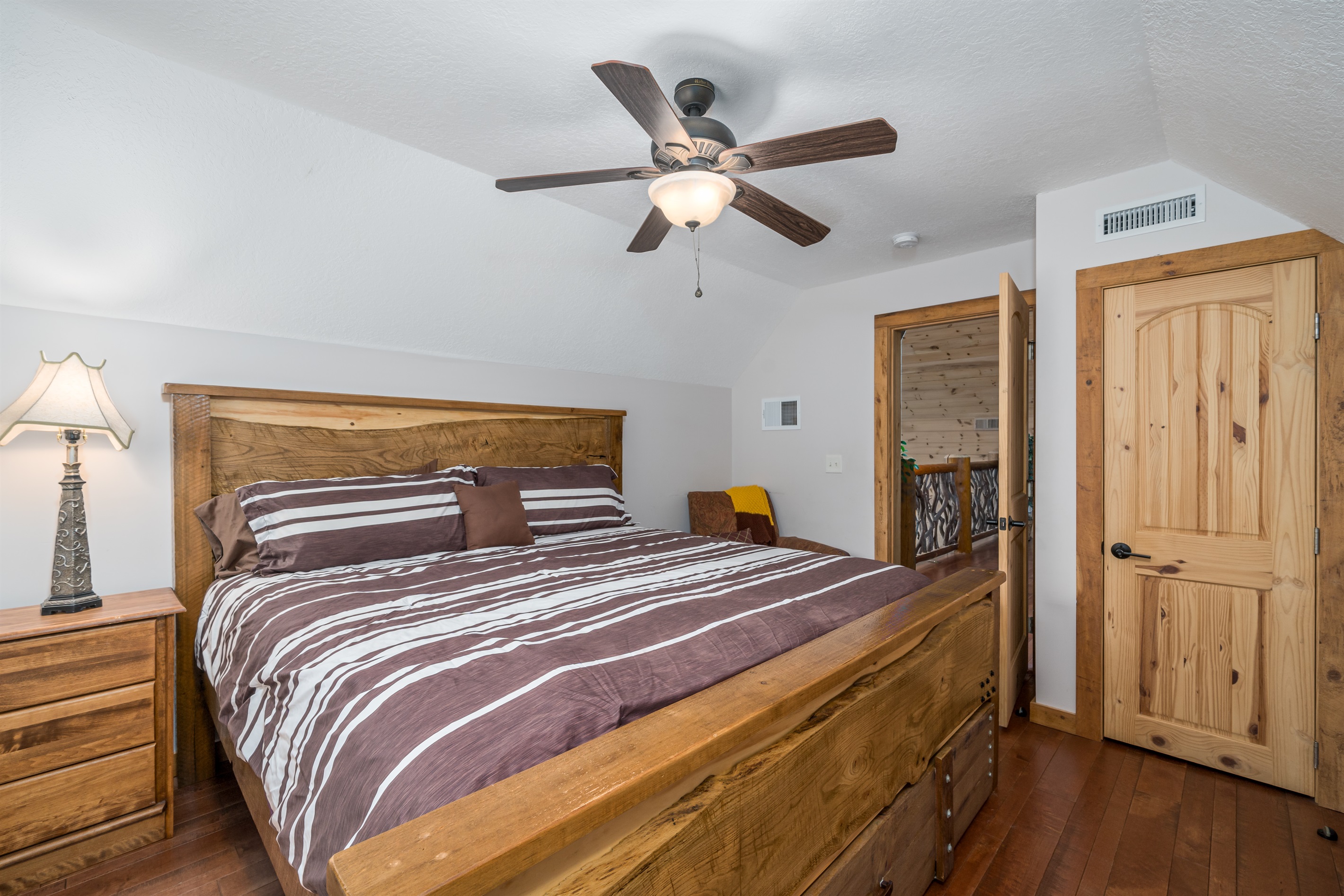 Upper Level East Bedroom