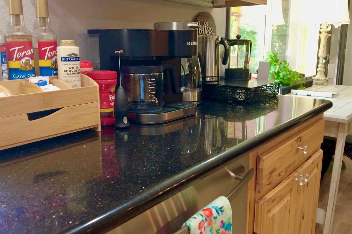 Coffee/Teas Bar
