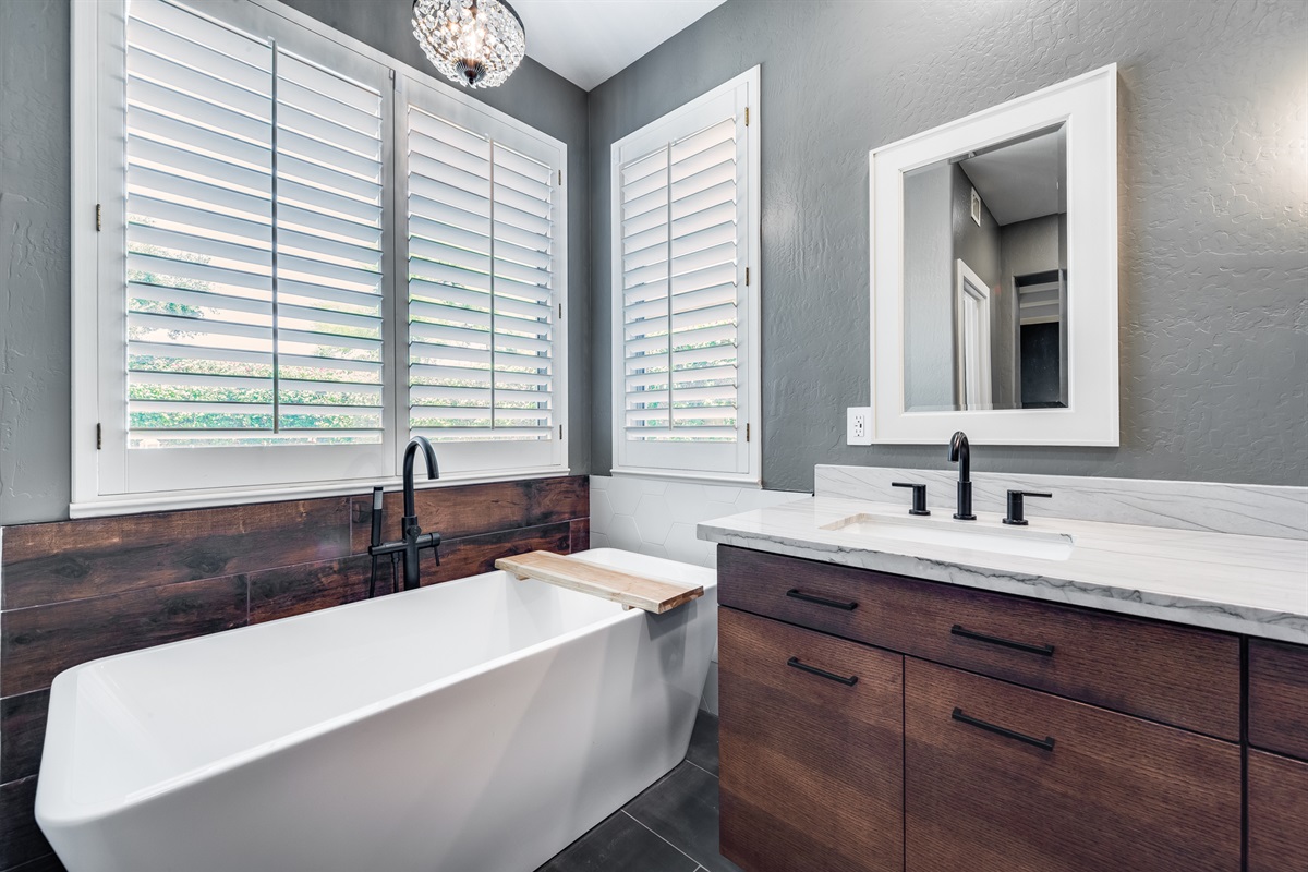 Grayhawk Getaway | 4-Bed Luxury w/ Spa & Pool Heat — Grayhawk Getaway | 4-Bed Luxury w/ Spa & Pool Heat, Scottsdale, Arizona — photo 24