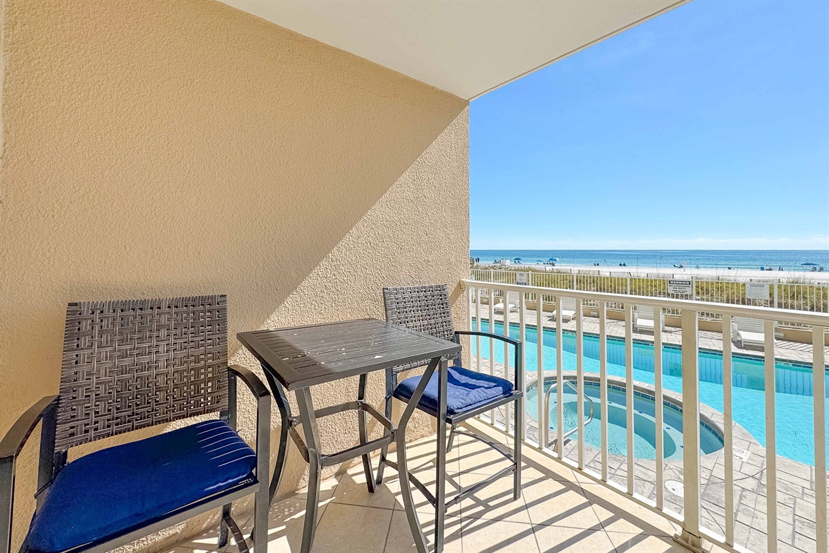 Breathtaking panoramic ocean views create an unforgettable backdrop for your stay.  Perfect for dining, relaxing, and soaking in the coastal atmosphere.