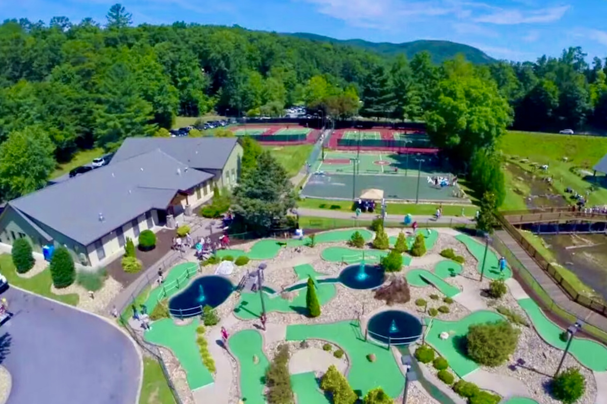 Resort Wellness Center & Mini Golf