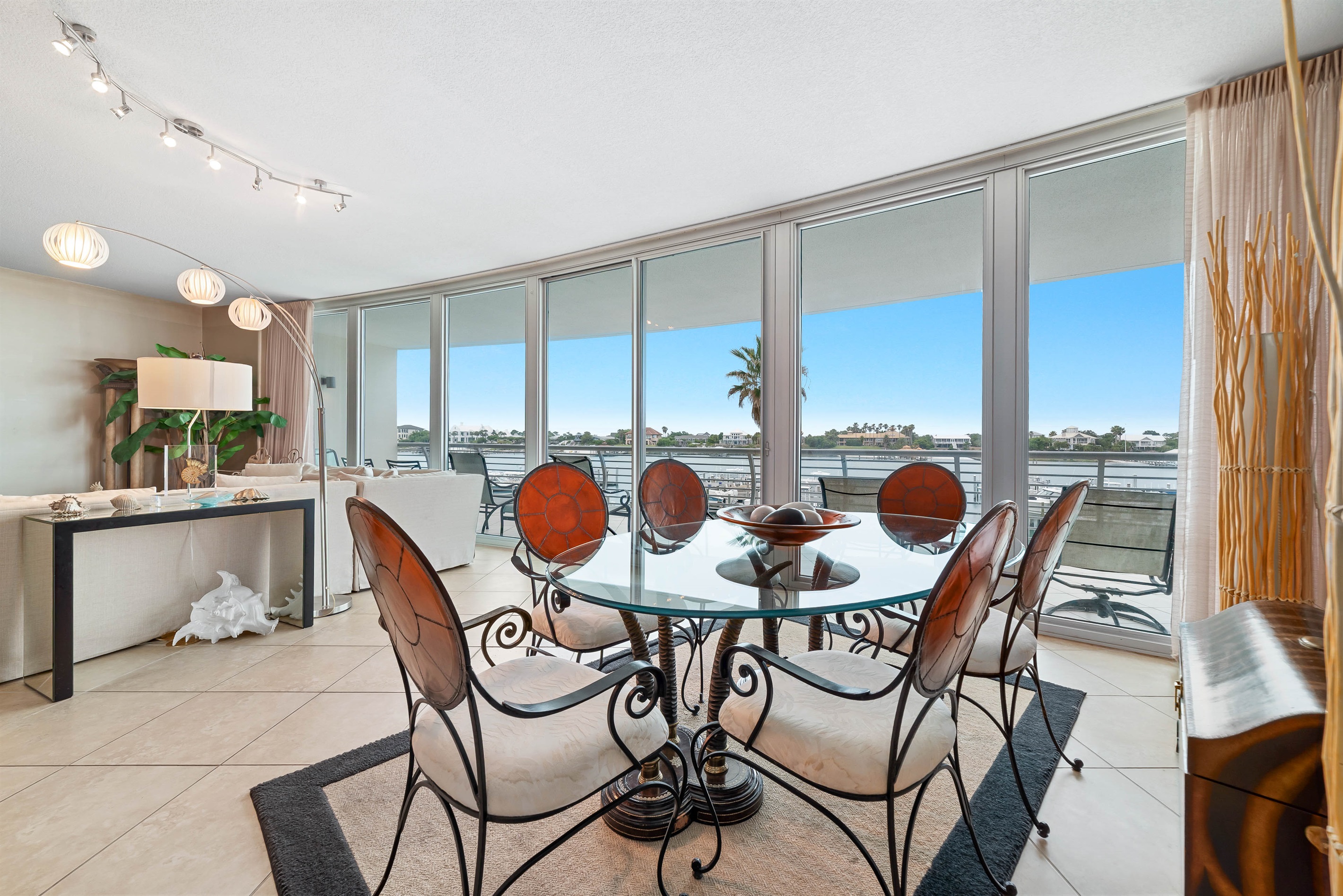 Experience upscale living in this meticulously designed condo, where every detail contributes to a comfortable and luxurious coastal experience.